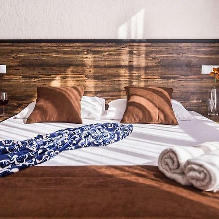 Hotel Marmaris Skadovsʼk Zewnętrze zdjęcie