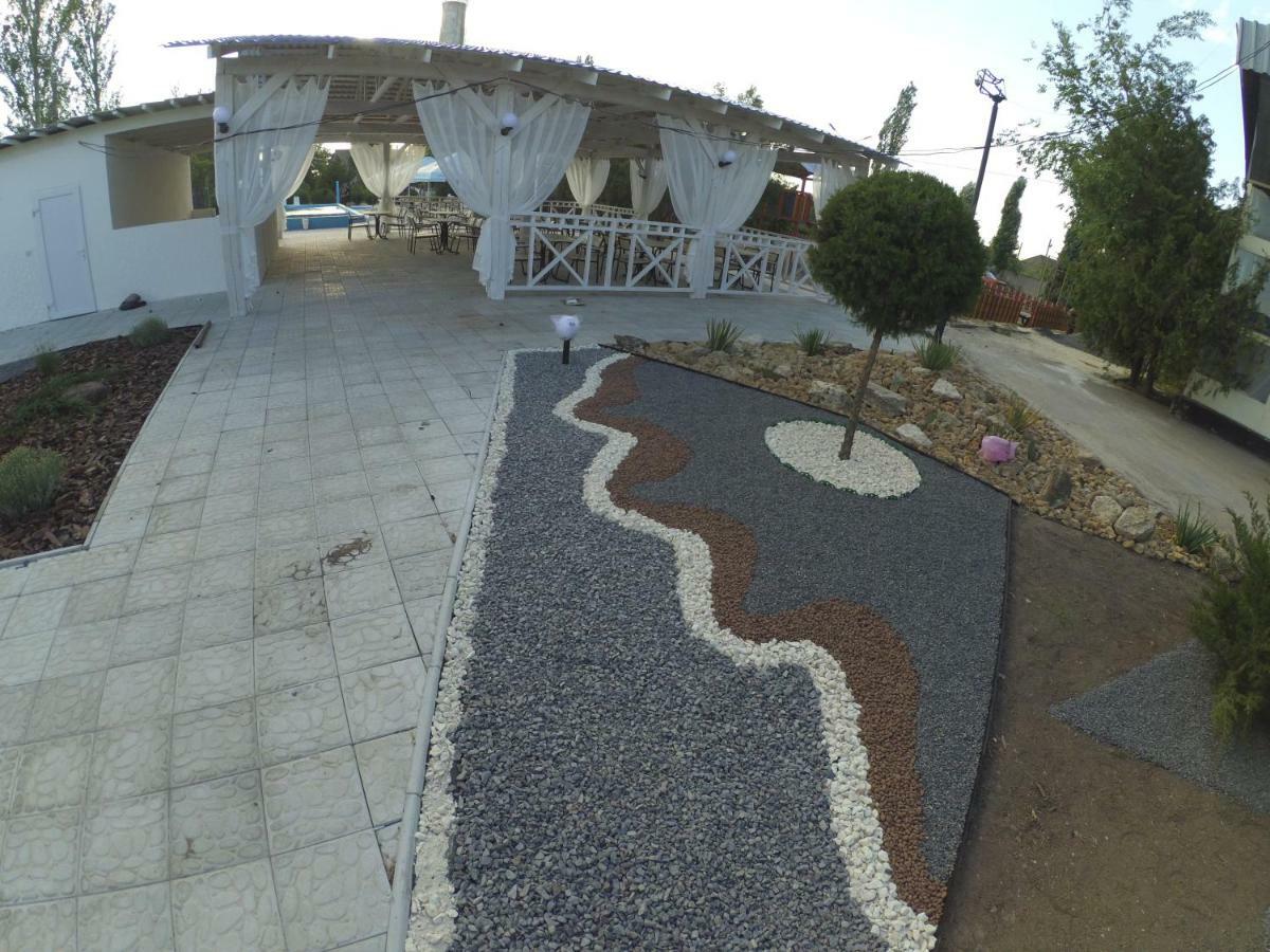 Hotel Marmaris Skadovsʼk Zewnętrze zdjęcie