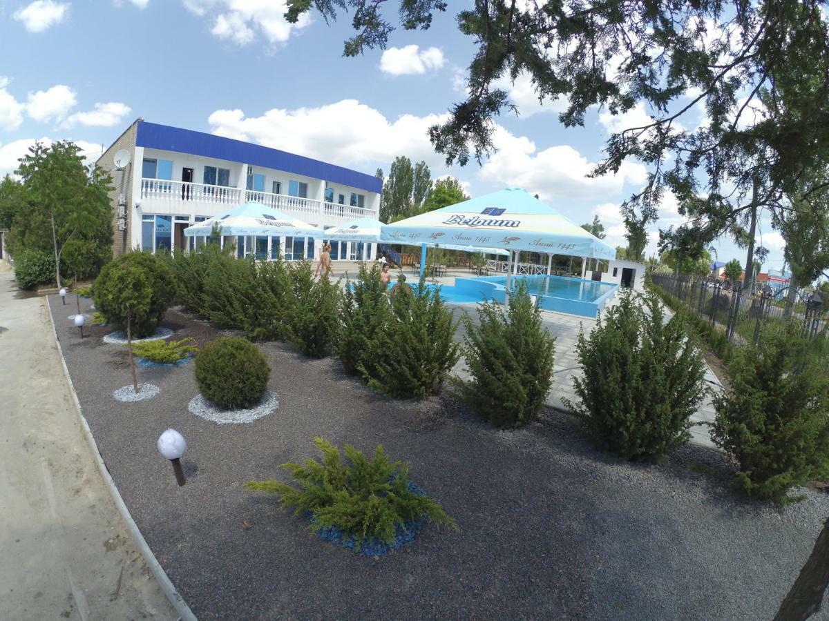Hotel Marmaris Skadovsʼk Zewnętrze zdjęcie