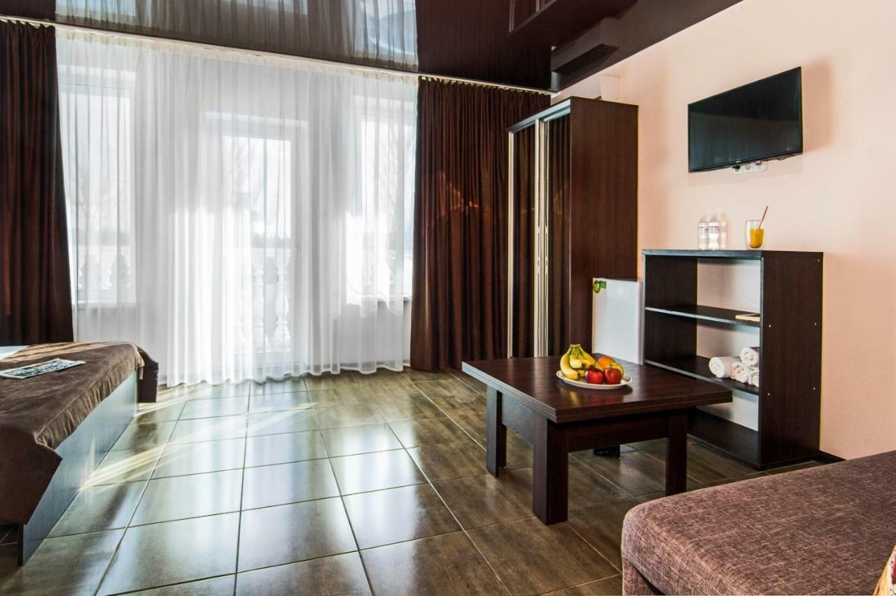 Hotel Marmaris Skadovsʼk Zewnętrze zdjęcie