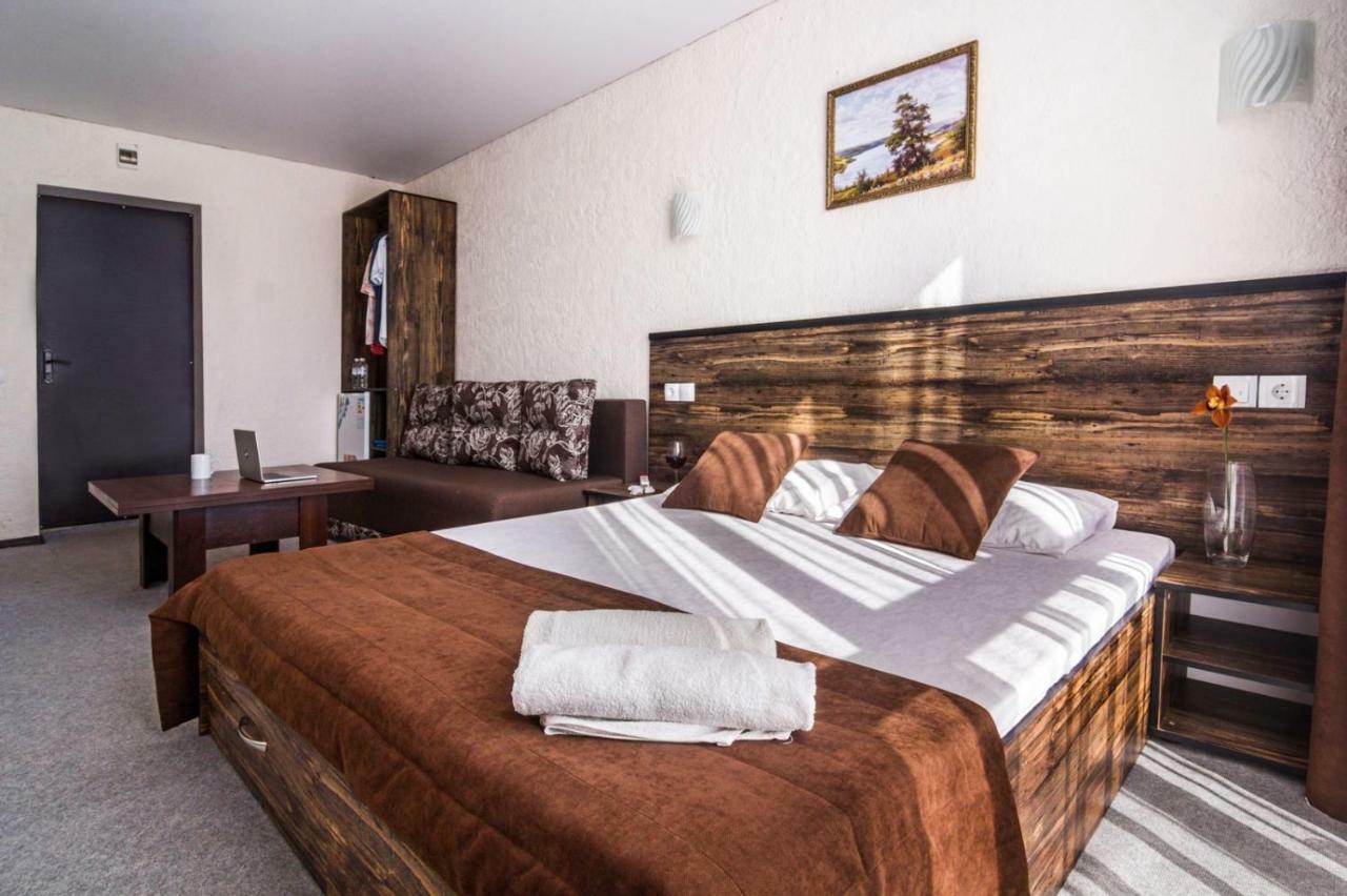 Hotel Marmaris Skadovsʼk Zewnętrze zdjęcie
